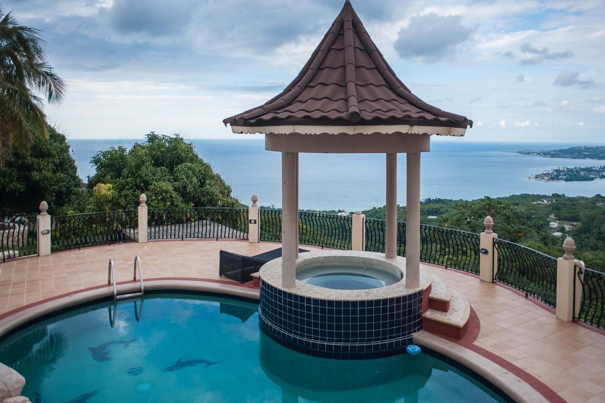 Clarridge View Guesthouse Montego Bay Buitenkant foto